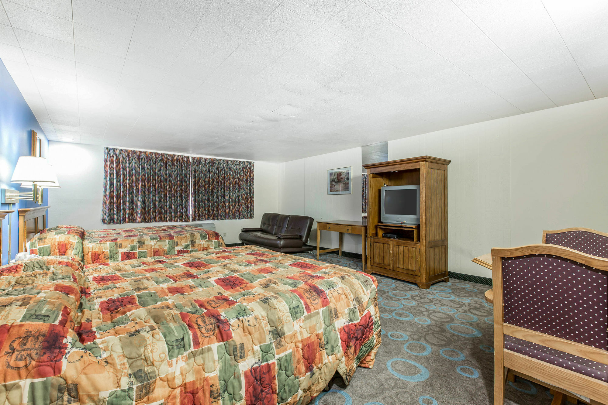 Rodeway Inn Wildwood 맘모스 레이크스 외부 사진